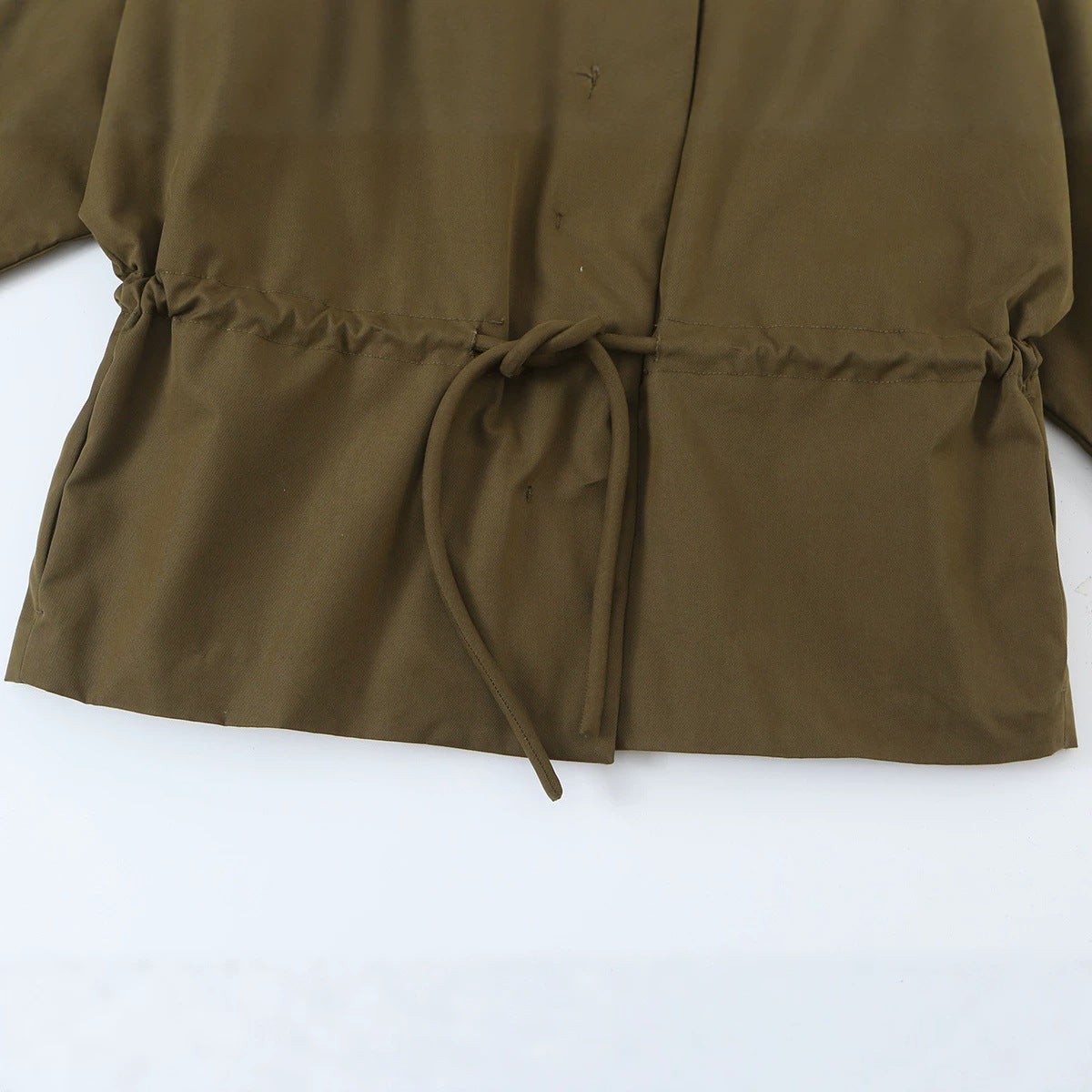 Veste femme ample vert olive à col montant